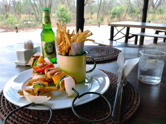 Gwango Gobelo Bar & Grill